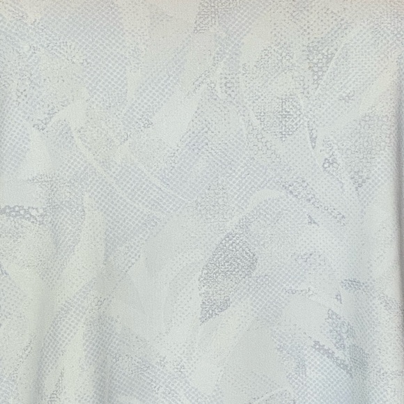 Lululemon Just Pleat It Short Sleeve Athletic Running Tee Shirt Top Size 8? EUC - Picture 3 of 10